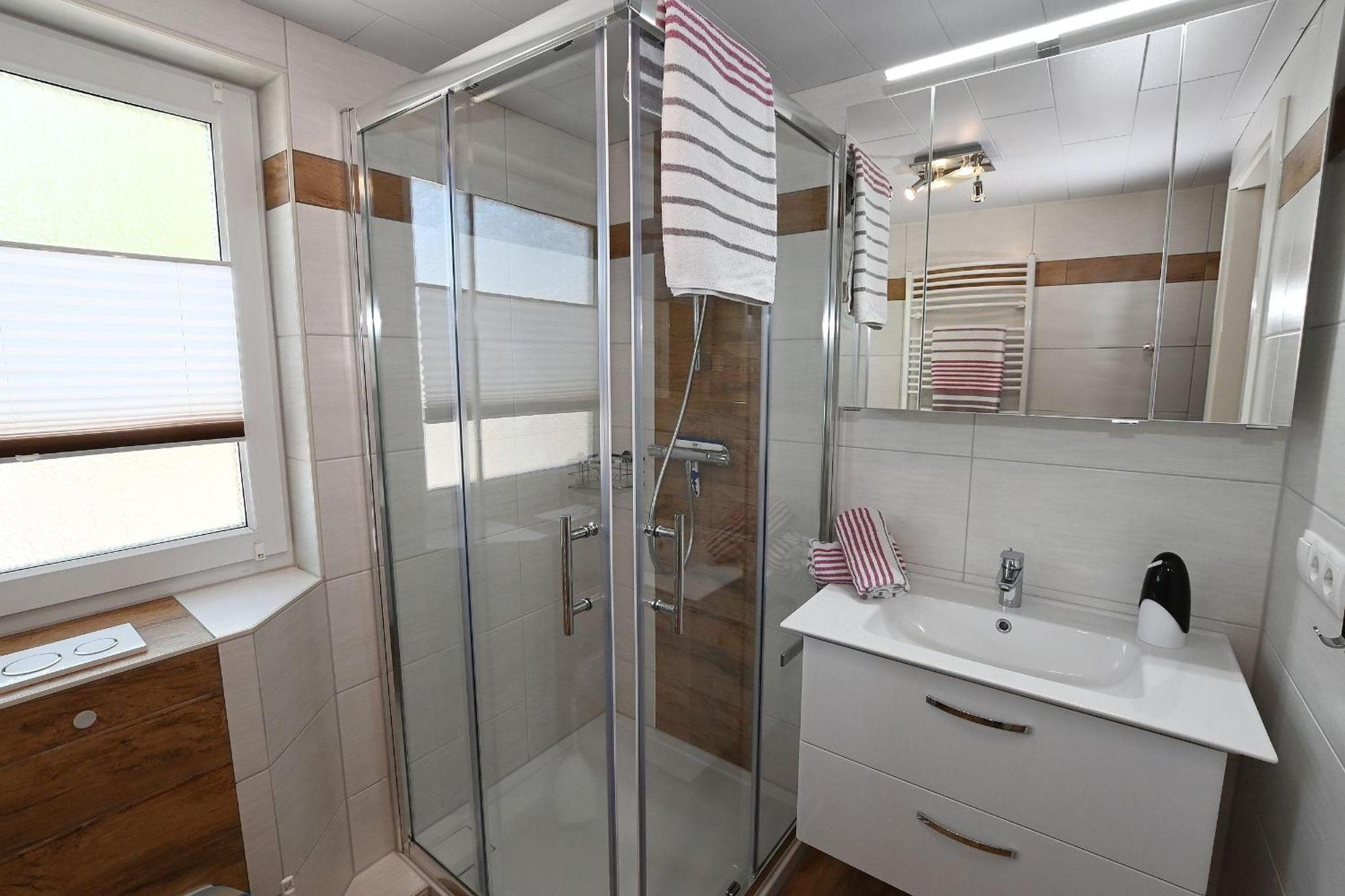 Haus-Karin-Ferienwohnung-2 بوسم المظهر الخارجي الصورة